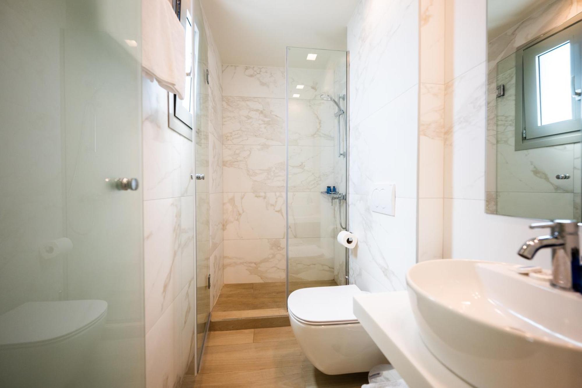 Cavos Bay Hotel & Studios อาร์เมนิสทิส ภายนอก รูปภาพ