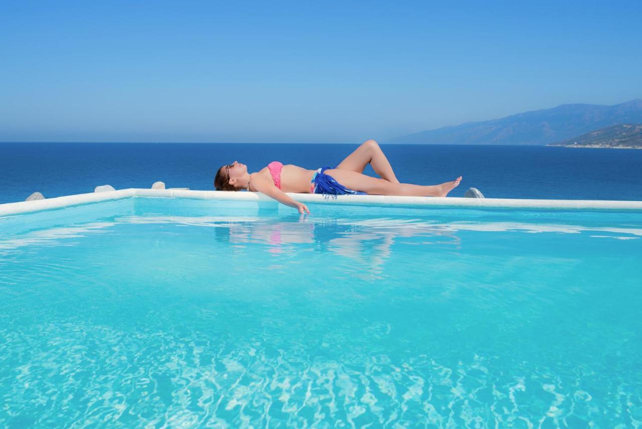 Cavos Bay Hotel & Studios อาร์เมนิสทิส ภายนอก รูปภาพ
